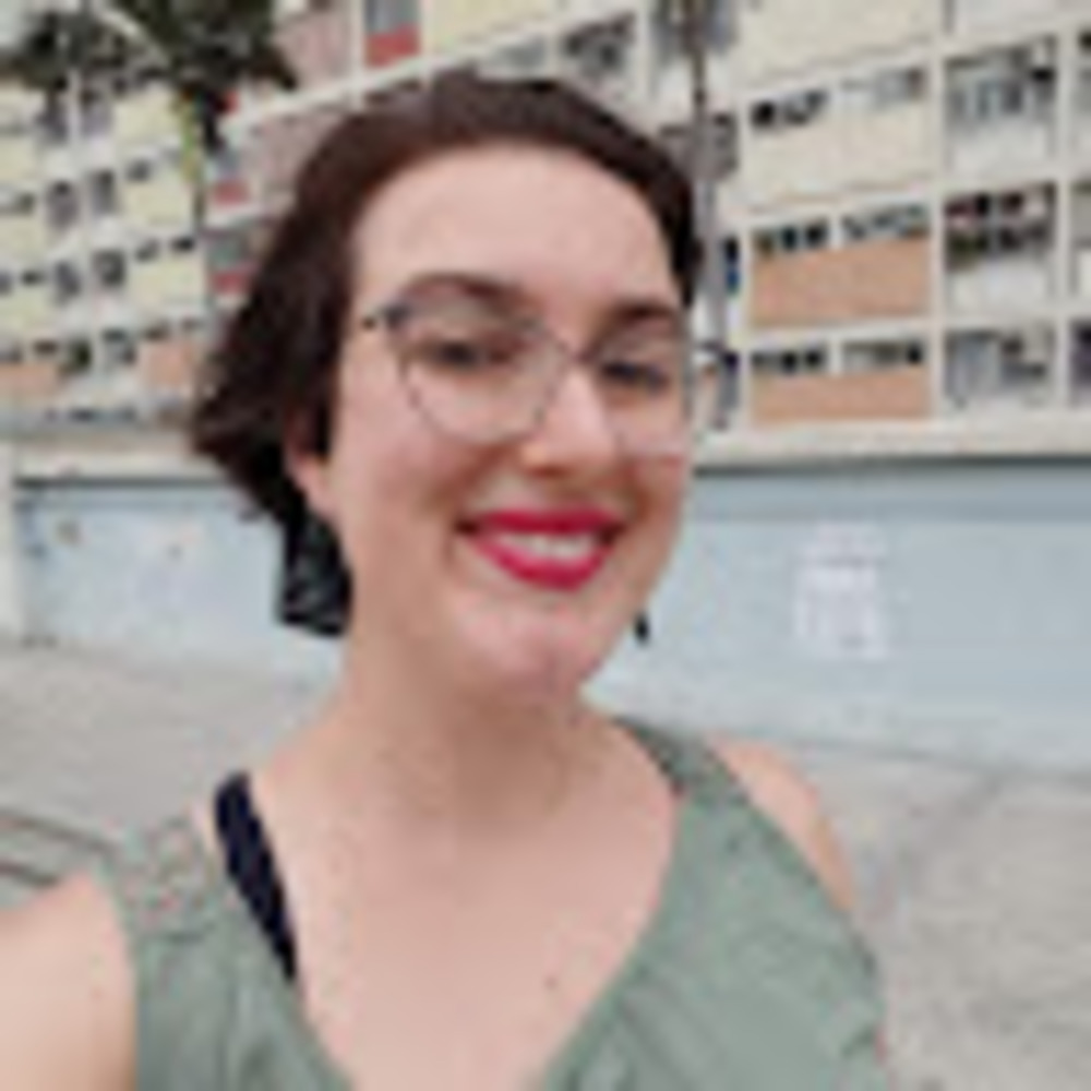 Meet your Posher, Michelle e.